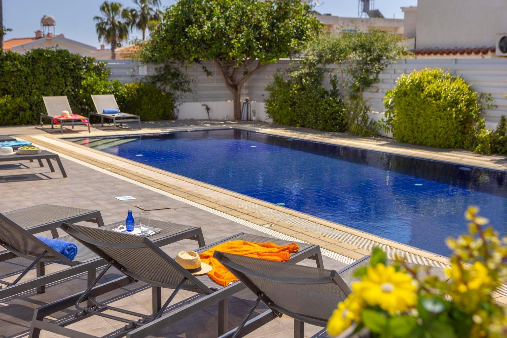 Azure Luxury Pool Villa Protaras Exterior foto